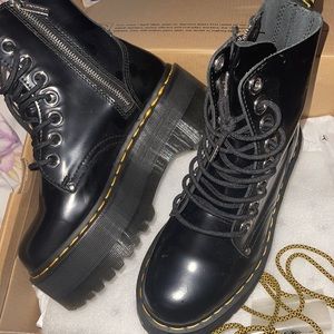 Dr. Martens woman platform boots